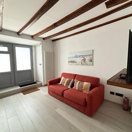 Apartamento La Casa Di Ale Como Exterior foto